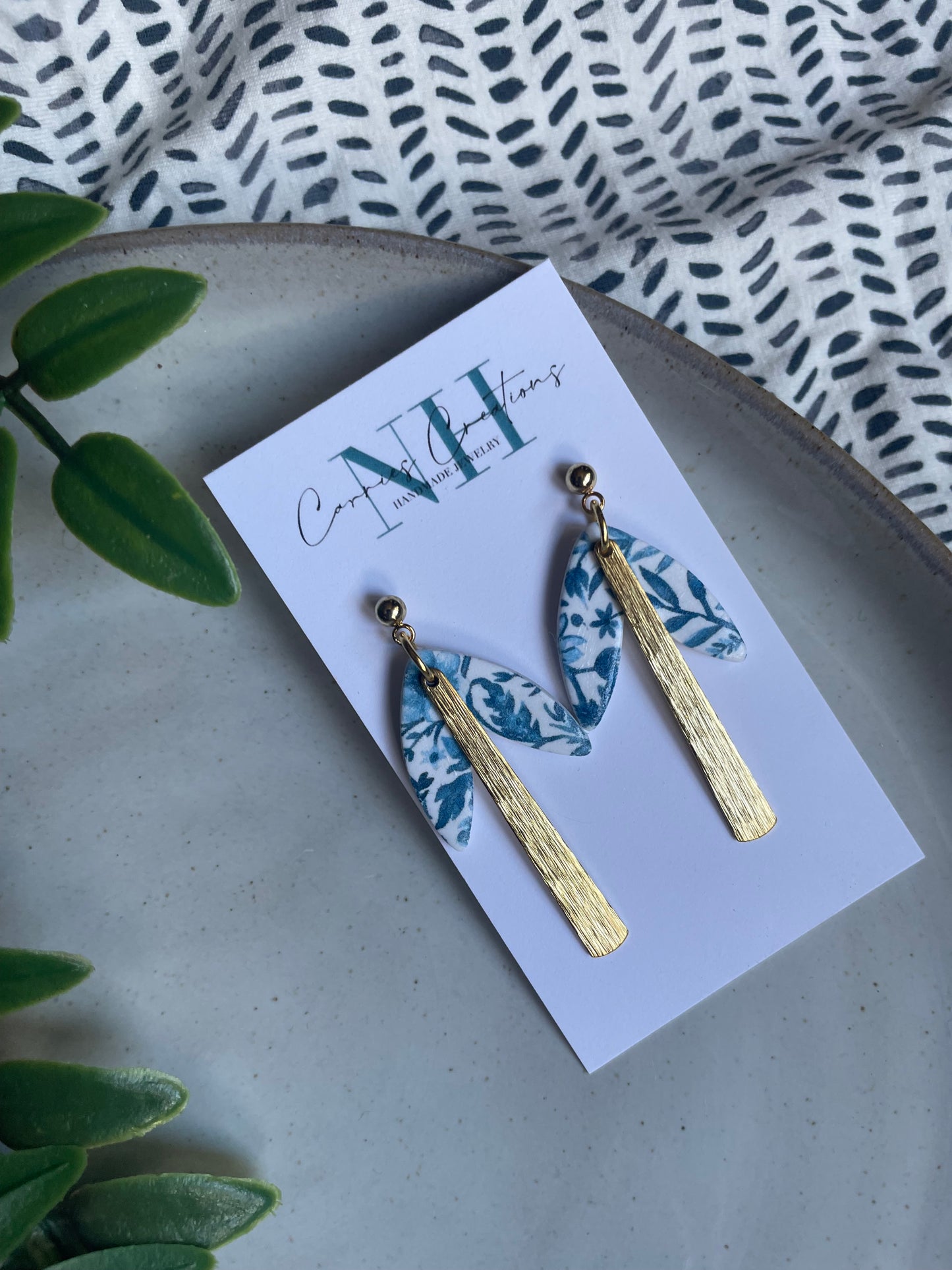 The Eve-Blue Floral