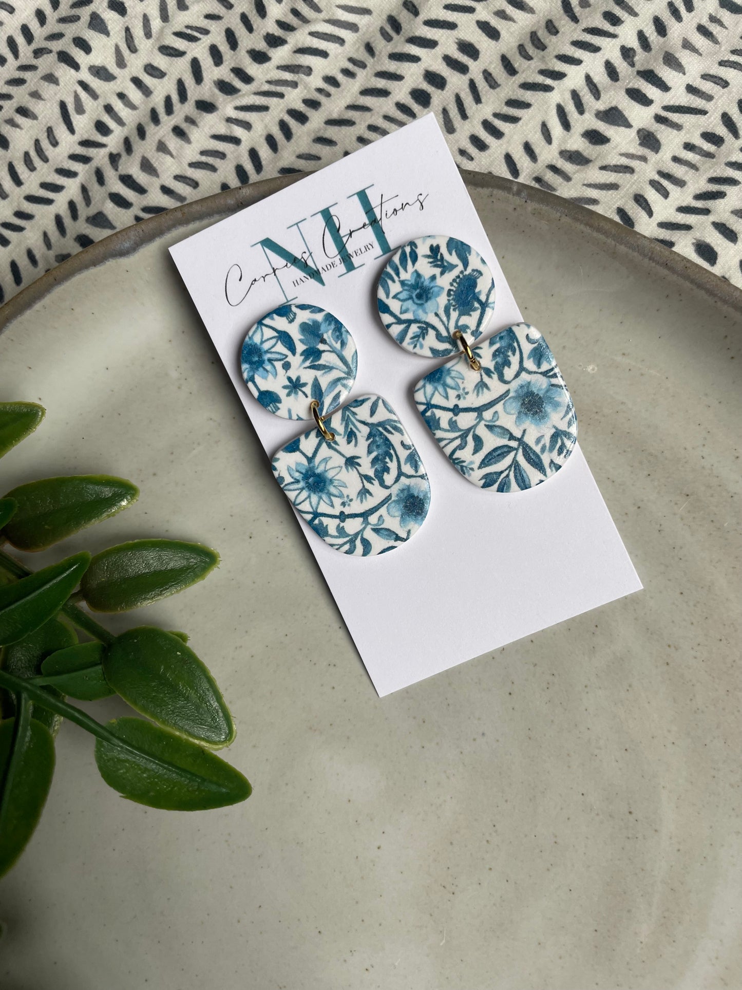 The Scarlet- Blue Floral