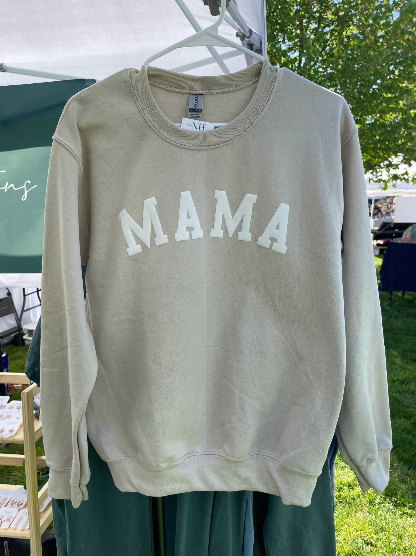 Mama Crewneck-Puff Writing